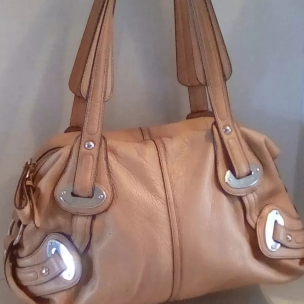 B. Makowsky Tan Leather Shoulder Bag